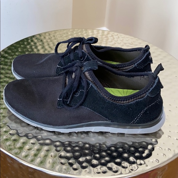 Merrell Shoes - Merrell slip on sneaker